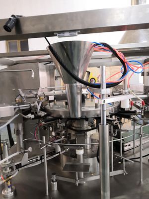 CE PLC Control 304 SS Snack Food Packaging Machine 20g 50g 200g
